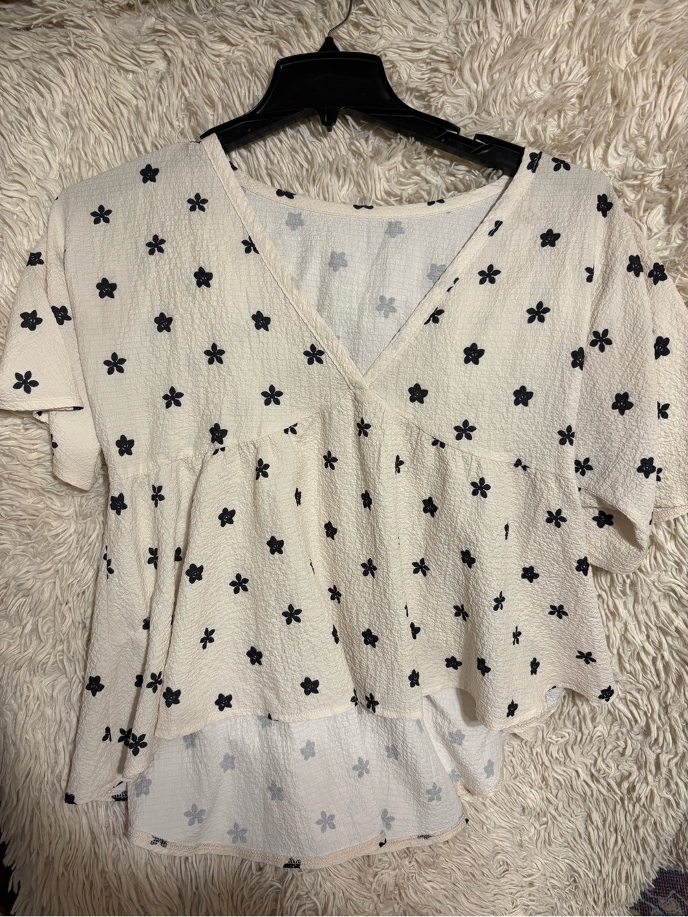SHEIN Cream V-Neck Peplum Top with Black Floral Dots
